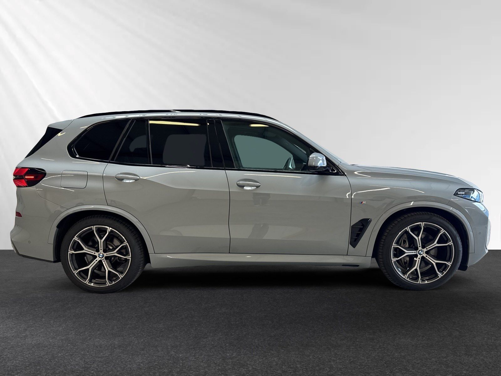BMW X5 xDrive50e M Sport AHK Pano 21 LMR DAProf foto 2