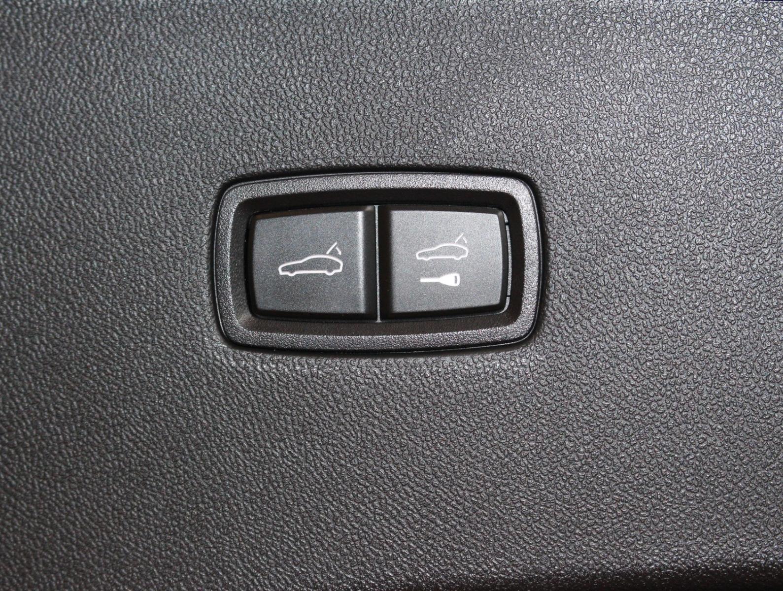 Porsche Cayenne Turbo SportDesign-Paket|Carbon|PSCB|PDCC