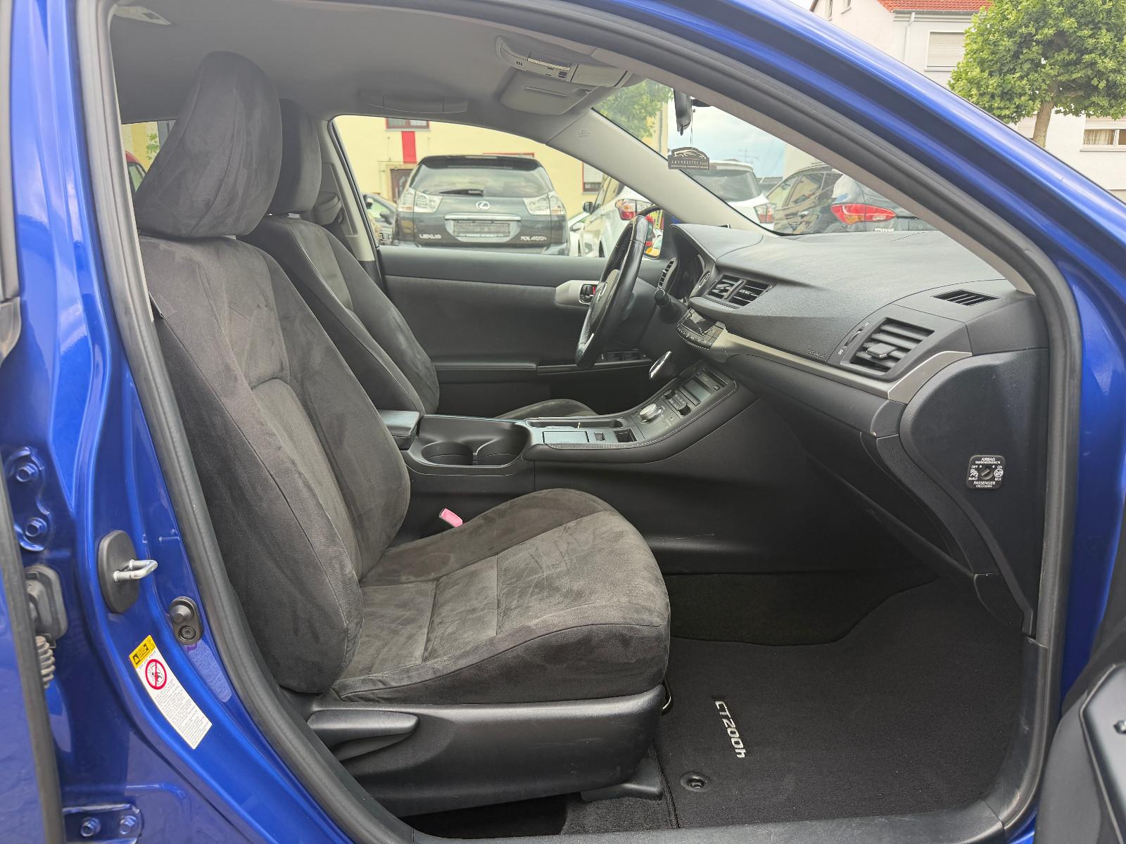 Lexus CT 200h Hybride 136 ch Dynamic • Boîte auto • 135 000 km • Phares LED • Radars AV/AR • Keyless