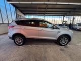 Ford Kuga Titanium 2.0 TDCI 4X4 Automatik Kamera - Ford Kuga: 4.4