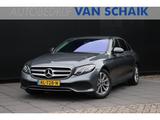 Mercedes-Benz E 200 AVANTGARDE | WIDE-SCREEN | LEDER | kamera - Mercedes-Benz E 200 mit Benzin-Antrieb: Grau, Limousine