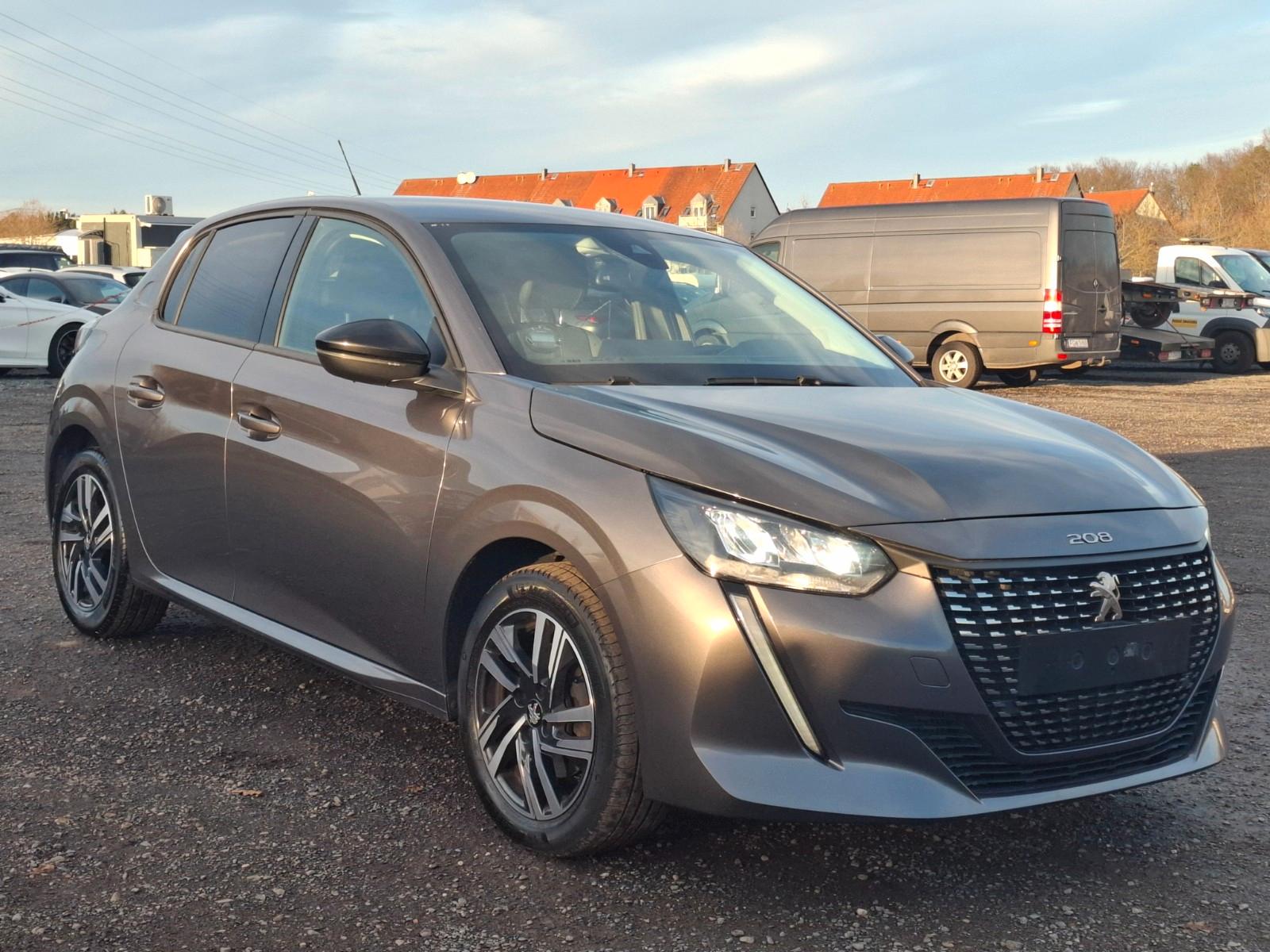 Peugeot 208 Allure 1.2 Navi-Kamera,SHZ,DAB,T-Leder,Pdc