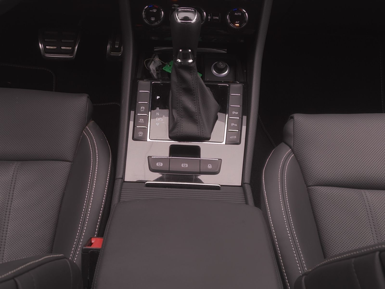Skoda Superb - Bild 14