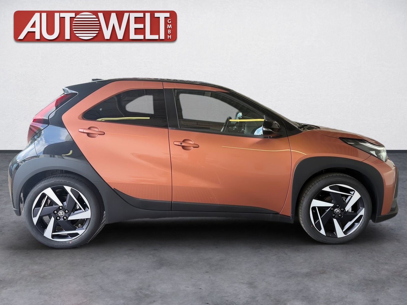 Fahrzeugabbildung Toyota Aygo X 1.5 Hybrid Lounge Canvas-Faltd., JBL,Kam.