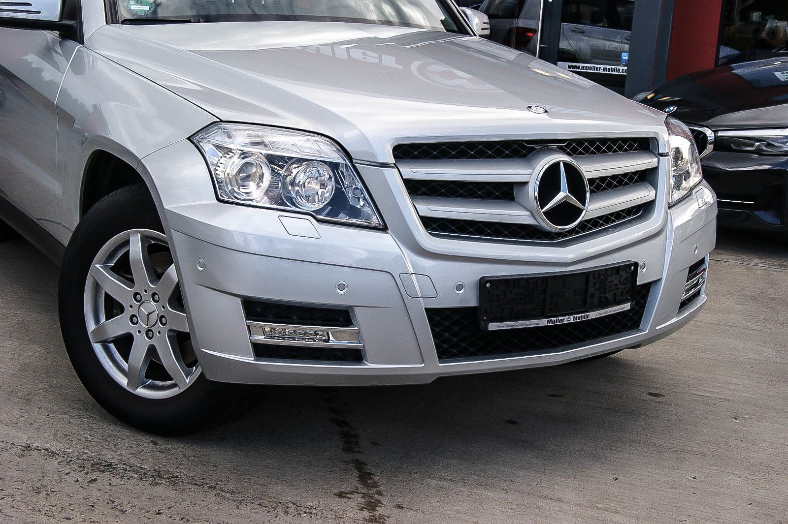 Fahrzeugabbildung Mercedes-Benz GLK 350 4-Matic PANORAMA COMAND 37.700km 1.HAND