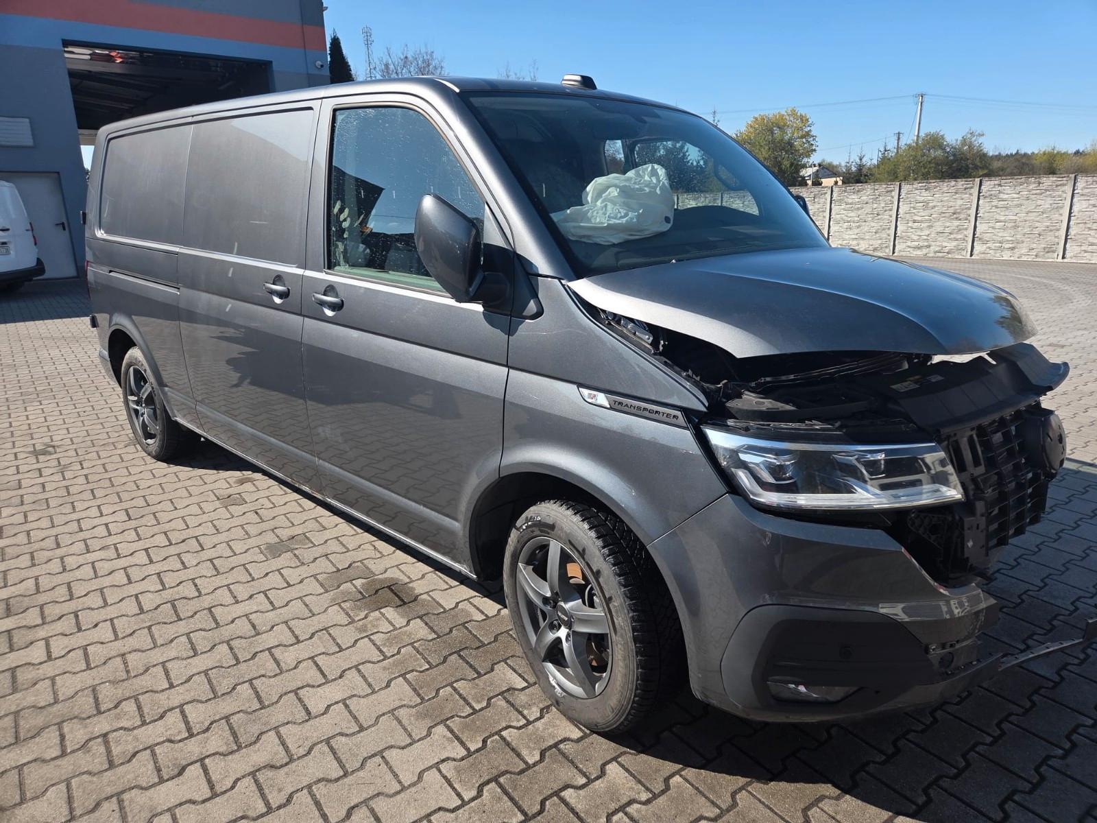 Volkswagen T6.1 Transporter 2,0 TDI *DSG * NAVI * Kamera