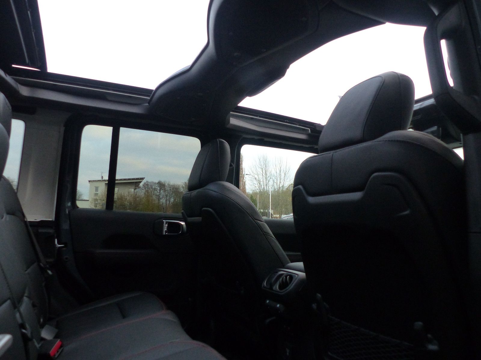 Jeep Wrangler - Bild 17