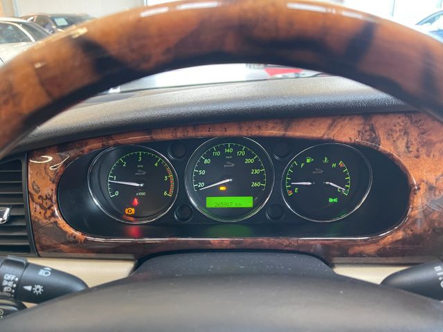 Jaguar XJ 2.7 D XJ6 Sovereign *Klima*Navi*PDC*Bluetooth