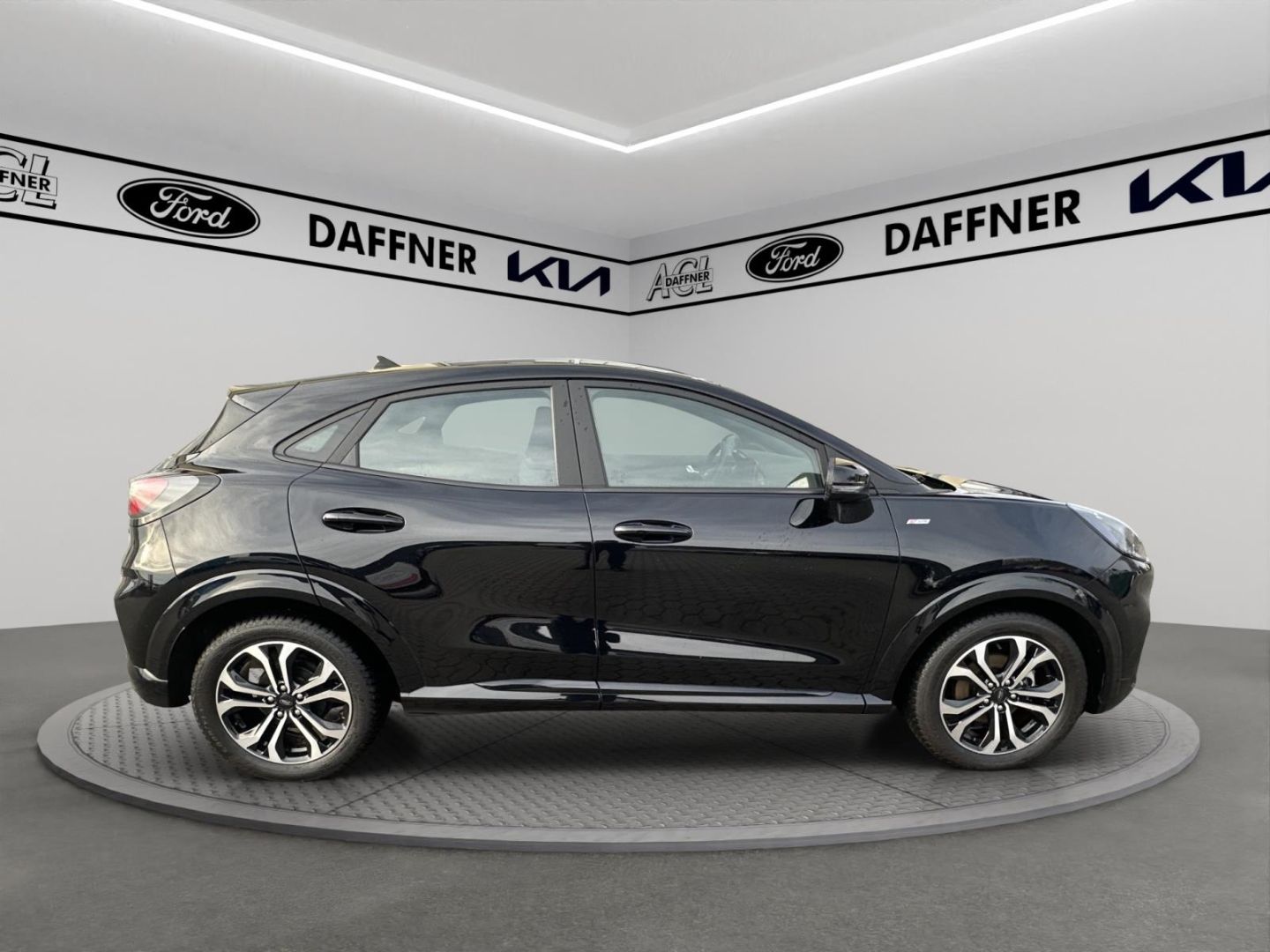 Fahrzeugabbildung Ford Puma ST-Line Navi LED DAB SHZ LenkradHZG Keyless