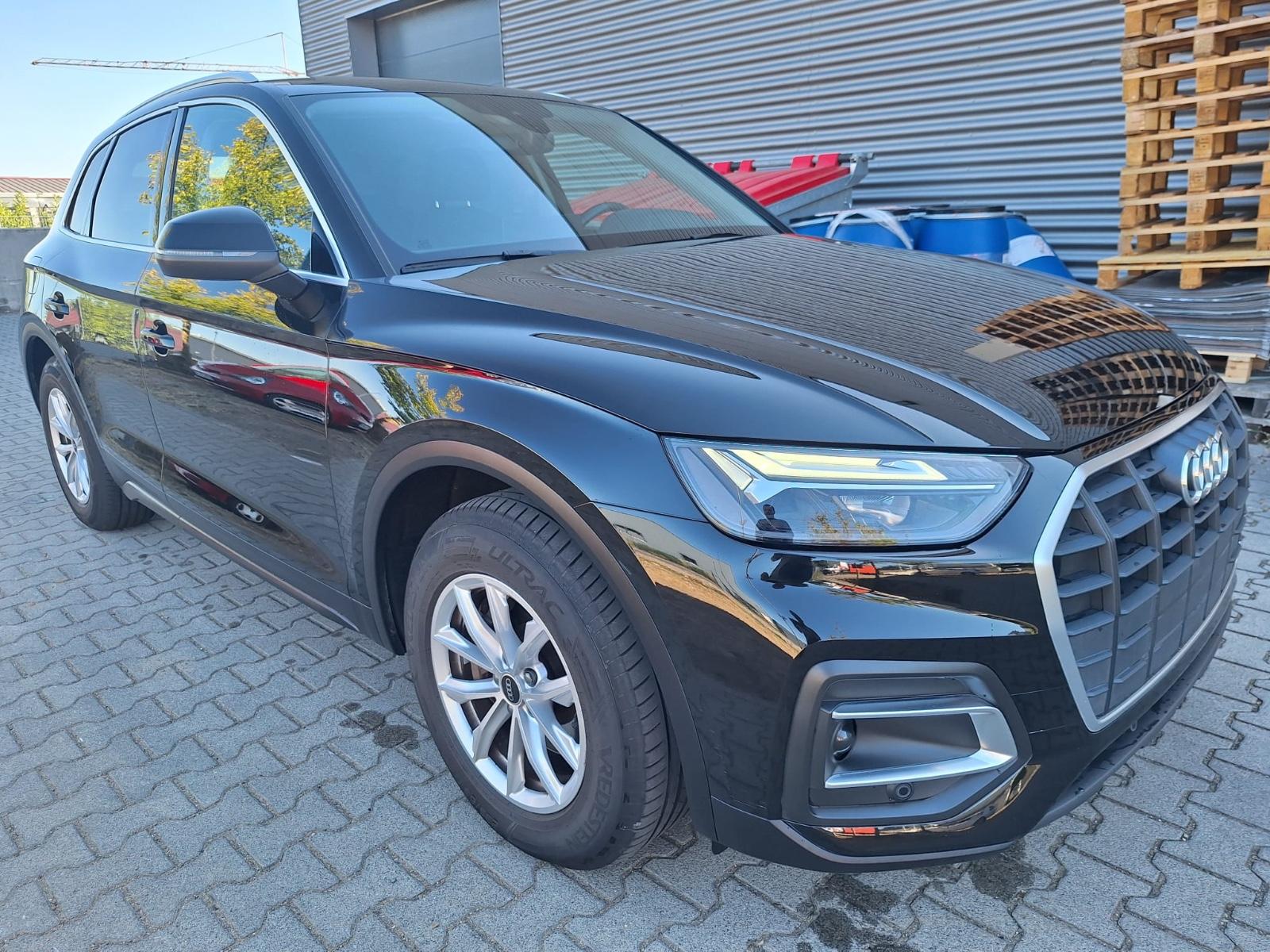 Audi Q5 30 TDI S-TRONIC * LEDER * NAVIGATION * LED