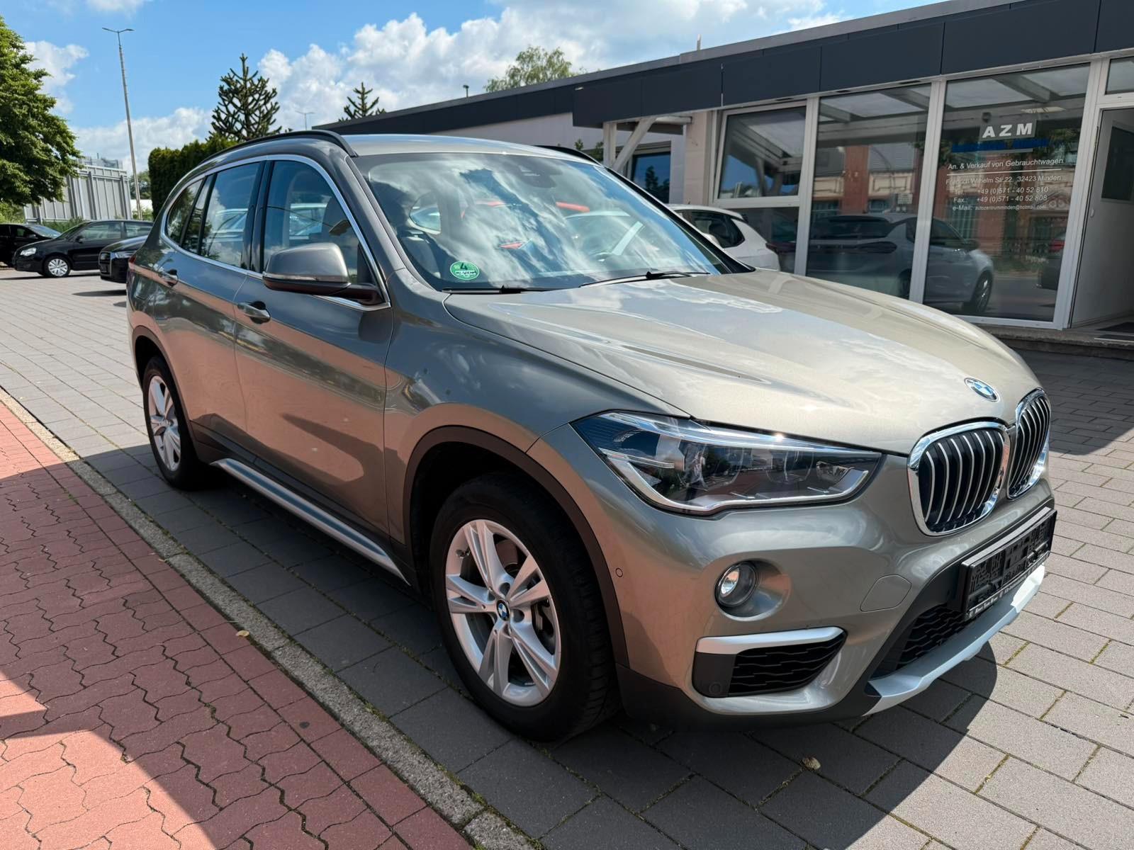 BMW X1 xDrive 20 i xLine Navi Bi-Xenon Leder