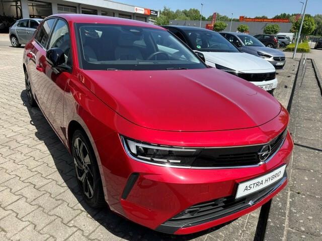 Opel Astra L 1,6 Elegance Plug-in-Hybrid NAVI/SHZ