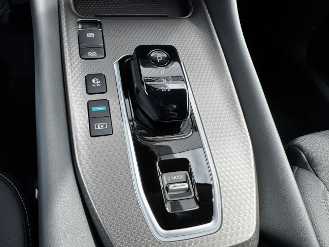 Fahrzeugabbildung Nissan Qashqai 1.5 VC-T e-Power N-Connecta WP*KP*MJ25