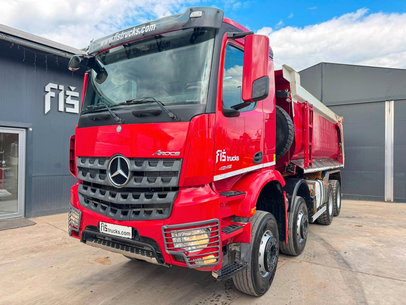 Mercedes-Benz AROCS 4242 8X4 cantoni hydr.back