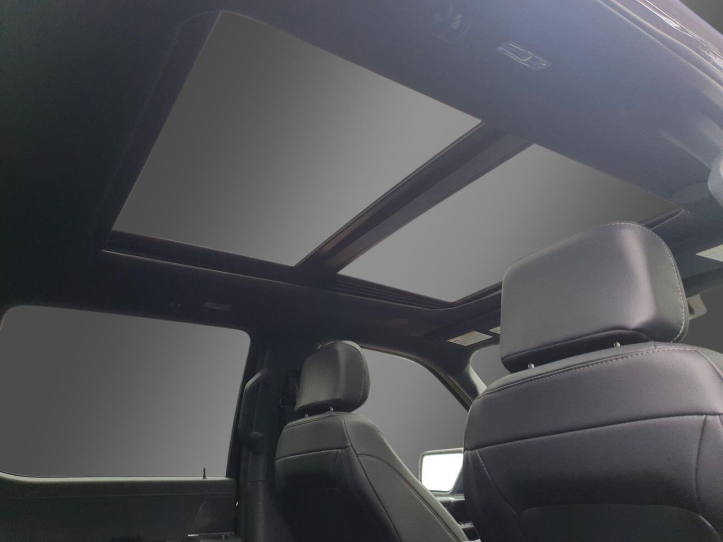 Fahrzeugabbildung Ford F 150 Lariat Black MY25 5,0-V8 4x4 SuperCrew-Vol