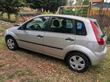 Ford Fiesta 1,3 Liter , 105000 km ,TÜV Neu !! - Ford Fiesta aus 2005: 1.3