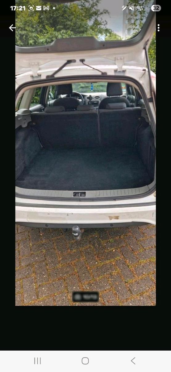 Ford Focus 2009 — photo 9