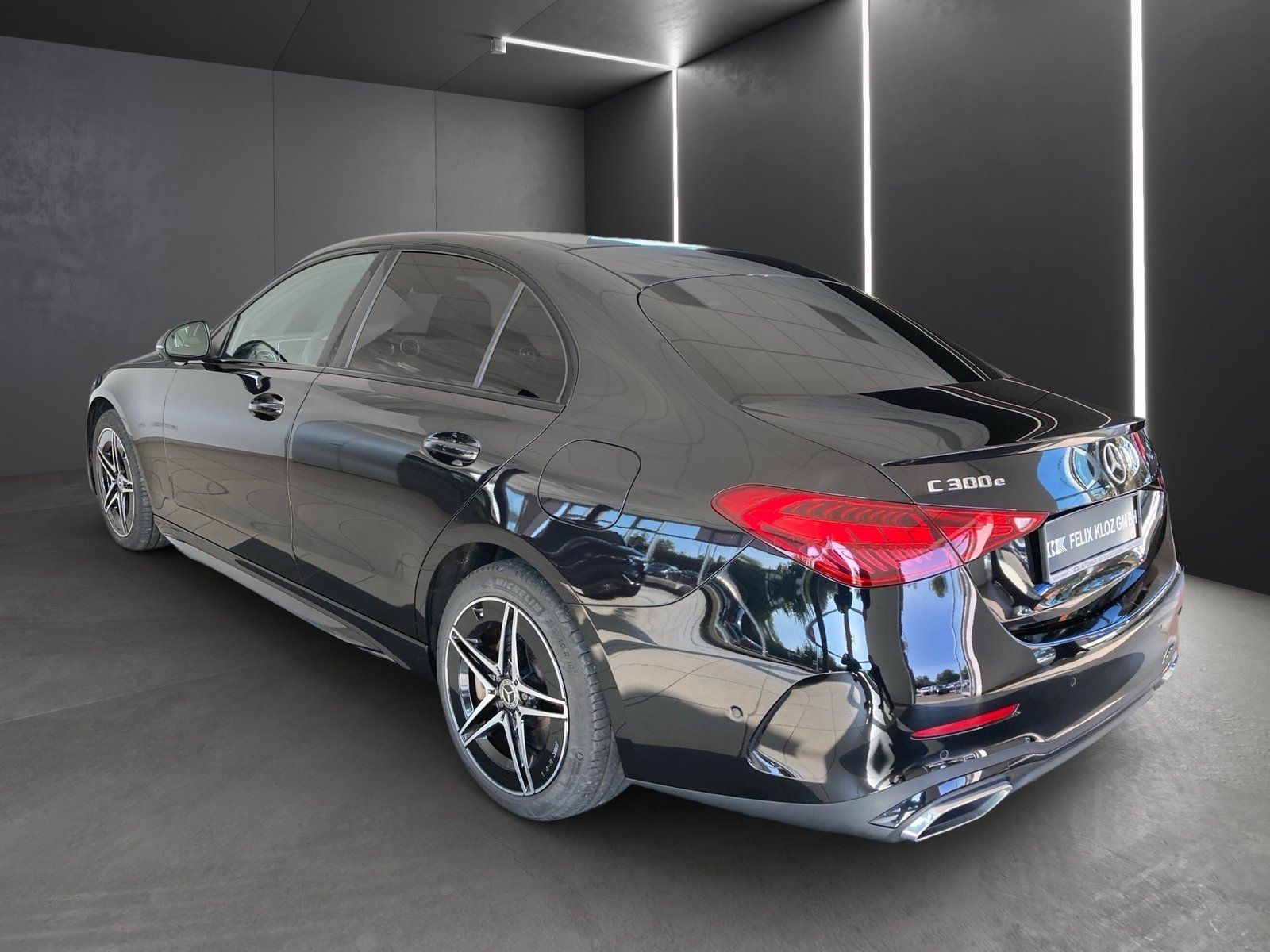 Fahrzeugabbildung Mercedes-Benz C 300 e AMG*Distro*360°*DIGITAL*Sound*Night*Totw
