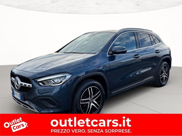 Mercedes-Benz GLA 180 sport auto