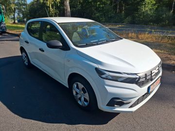 Dacia Sandero - 1