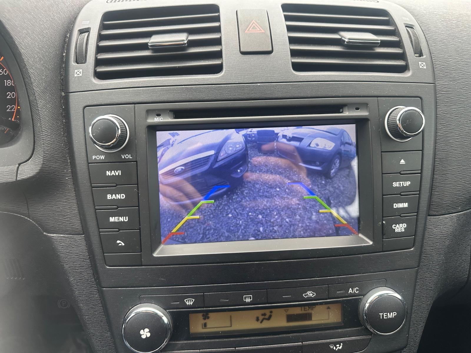 Toyota Avensis 2009 — photo 13