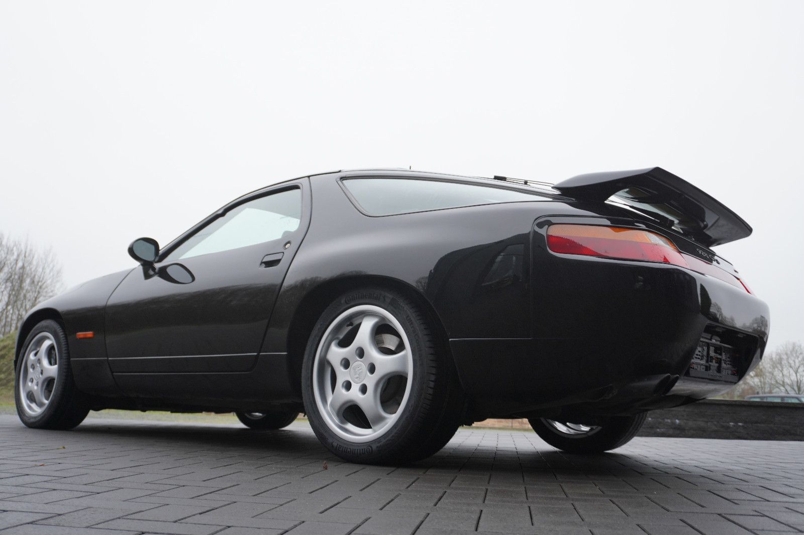 Fahrzeugabbildung Porsche 928 GTS