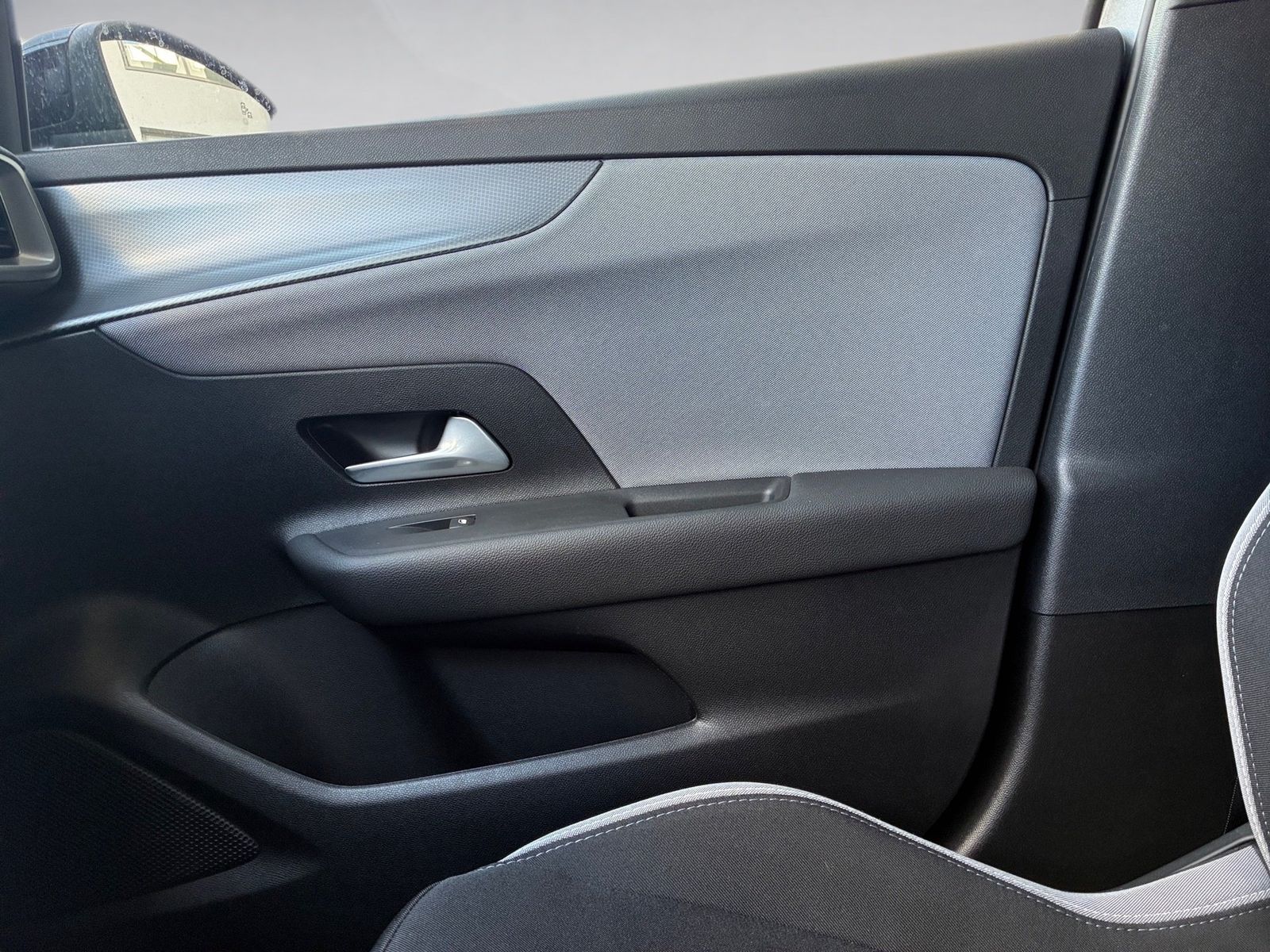 Fahrzeugabbildung Opel Mokka 1.2 Turbo Edition Kamera,LED,Navi,SHZ,PDC