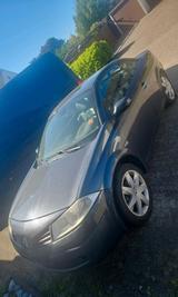 Renault Cabrio 2006 - Renault Clio aus 2006 mit Diesel-Antrieb
