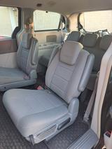 Chrysler Grand Voyager LX 2.8 CRD Autom. LX - gebrauchte Chrysler Grand Voyager aus dem Jahr 2008