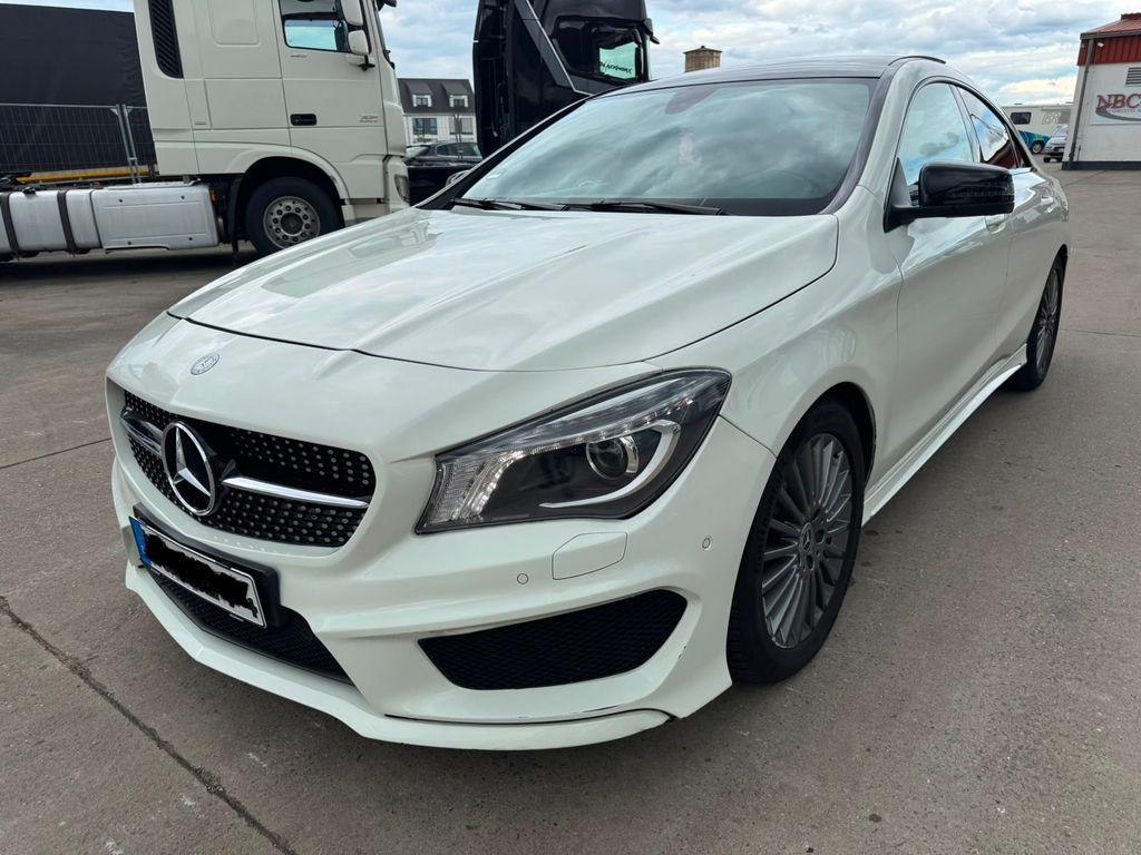 Image of Mercedes-Benz CLA 200