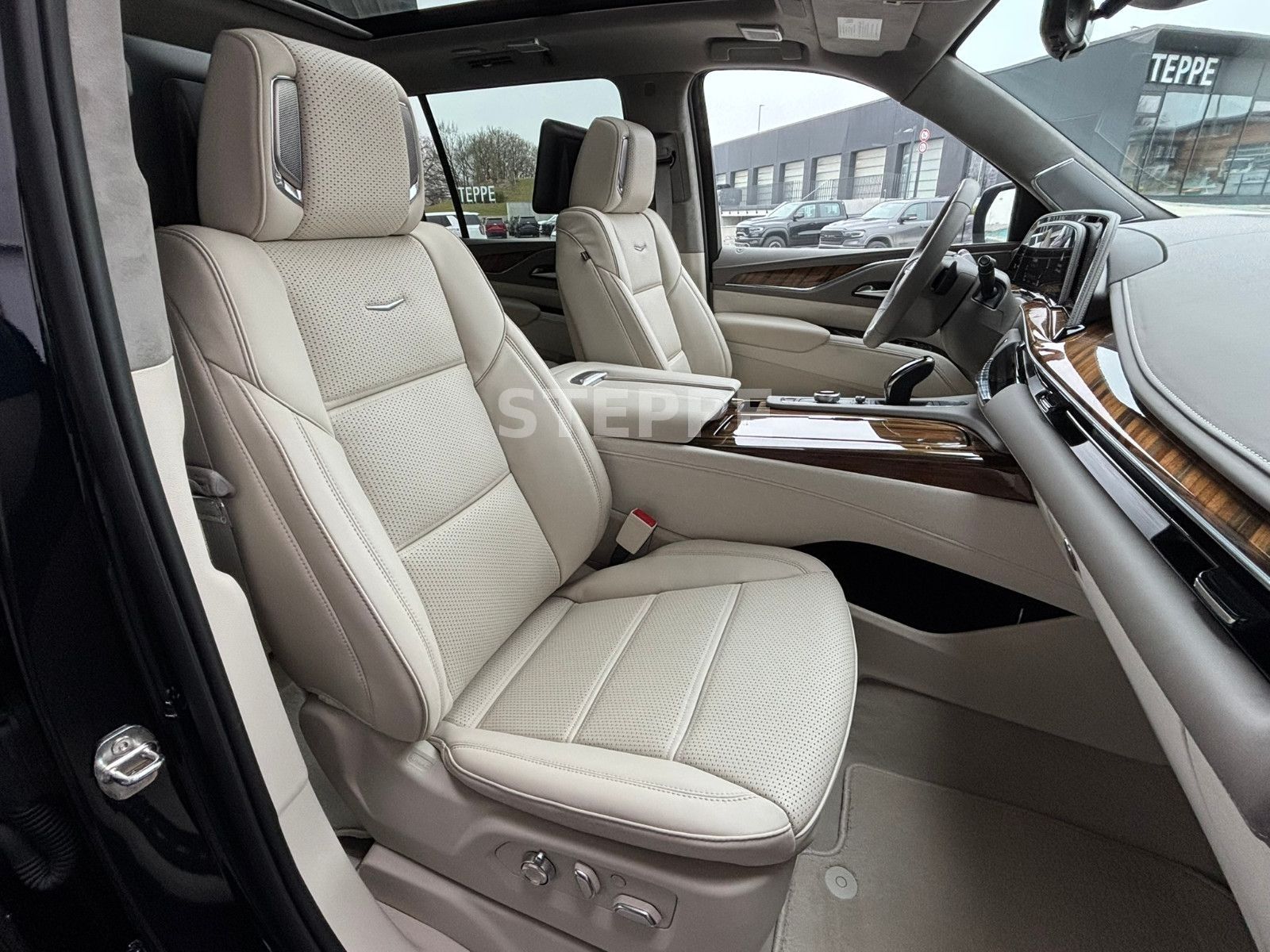 Cadillac Escalade 6.2 V8 ESV Sport Platinum EU-Navi AHK