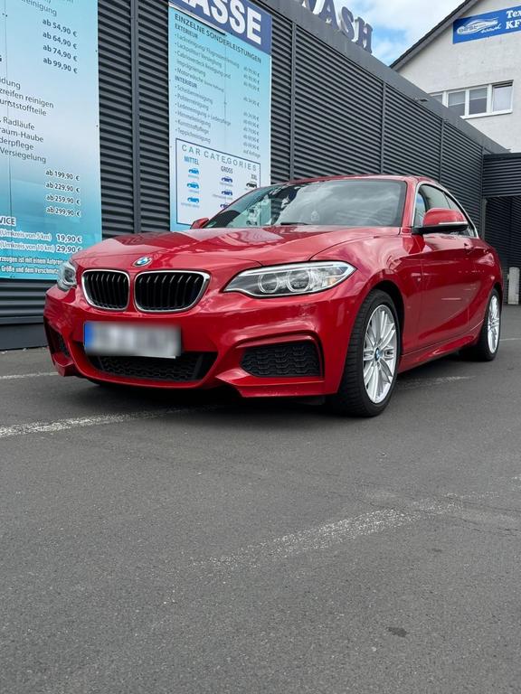 BMW 218