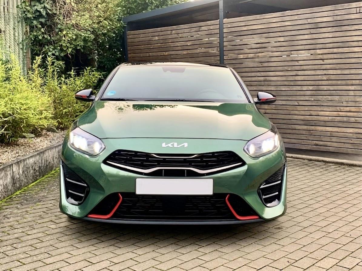 Kia ProCeed GT - Experience Green - Vollausstattung