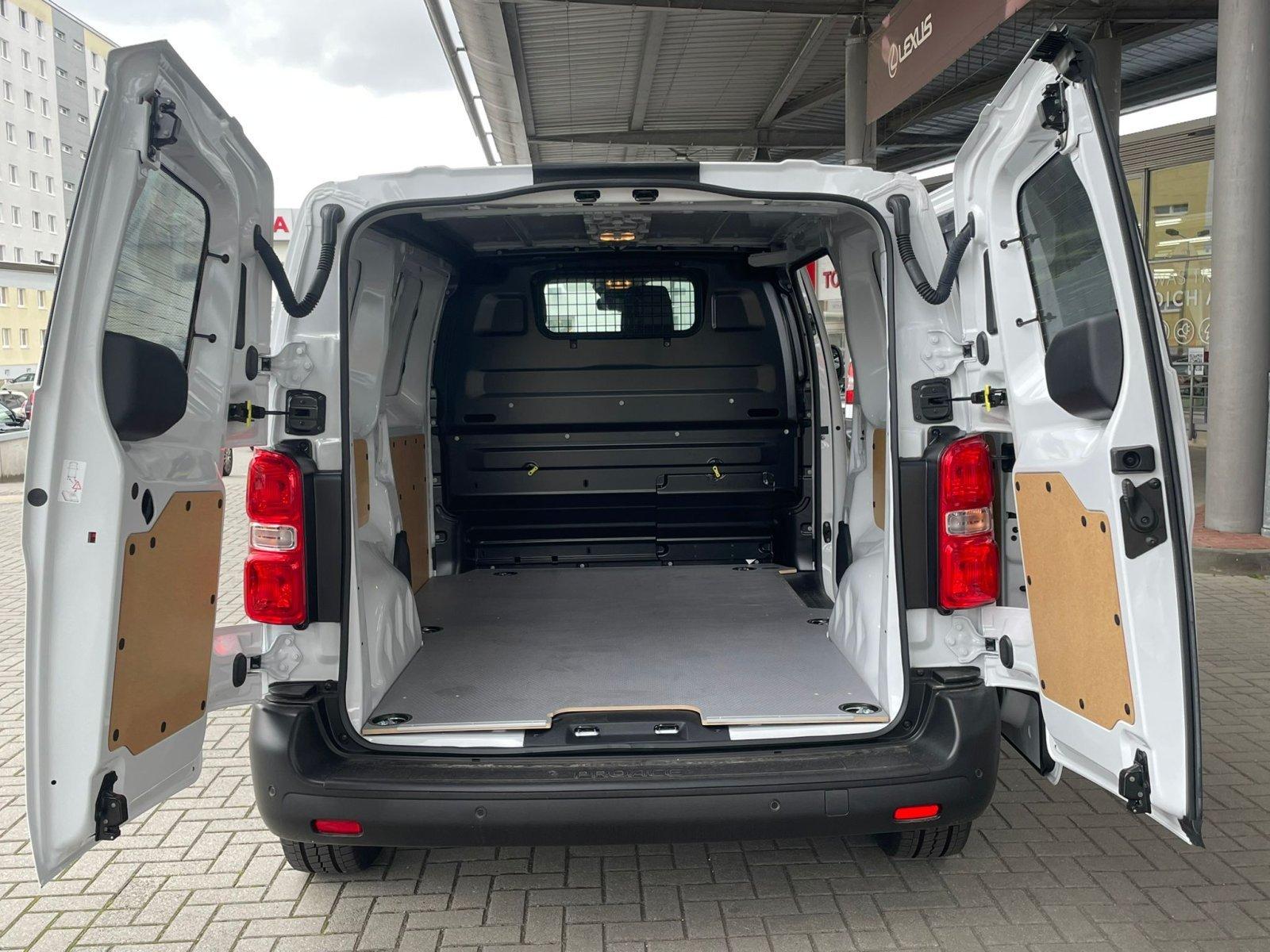 Toyota Proace Electric   Meister