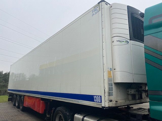 Schmitz Cargobull CARIER VECTOR 1550 DOPELSTOCK 5 STUCK