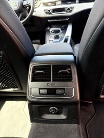 Audi A4 - 11