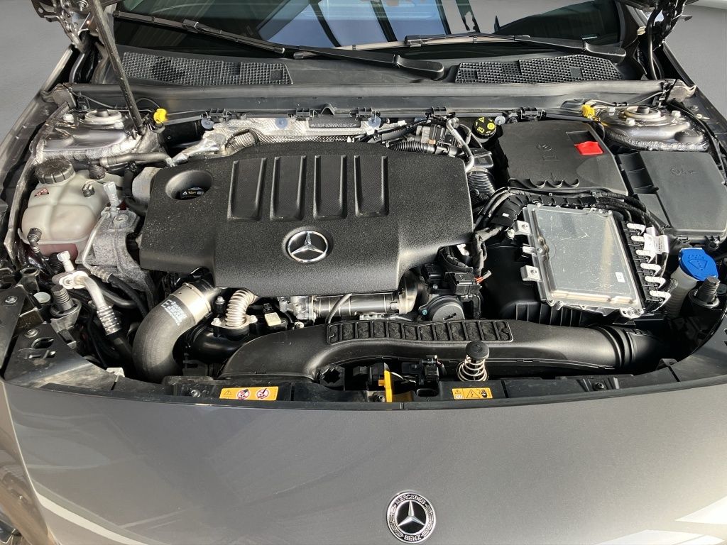 Fahrzeugabbildung Mercedes-Benz A 200 d AMG Line*Kamera*KEYLESS-GO*LED