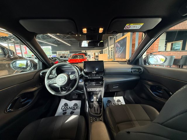Toyota Yaris Cross Hybrid AWD-i Adventure
