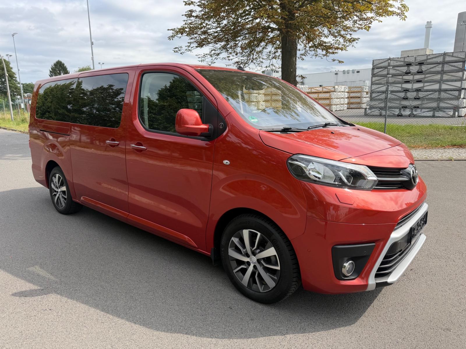 Toyota Proace Verso L2 Team Deutschland*8 Sitze*LANG