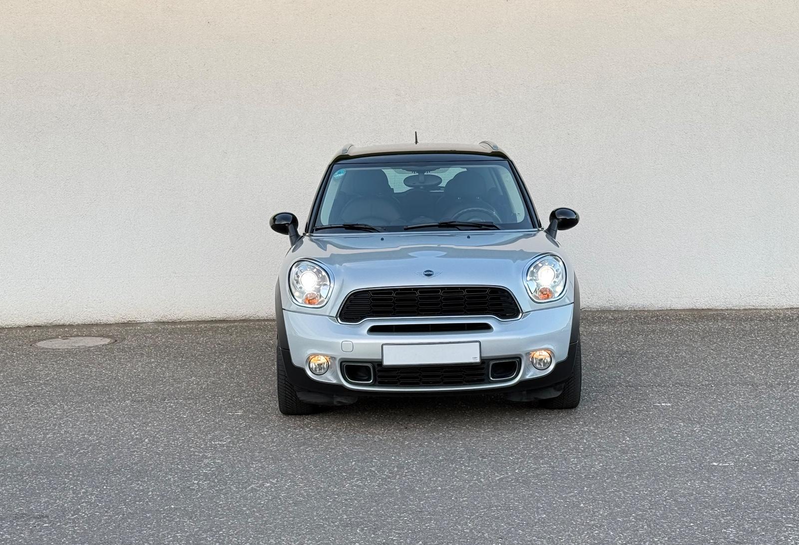 MINI Cooper S Countryman ALL4/XENON/LEDER/PDC/TOP
