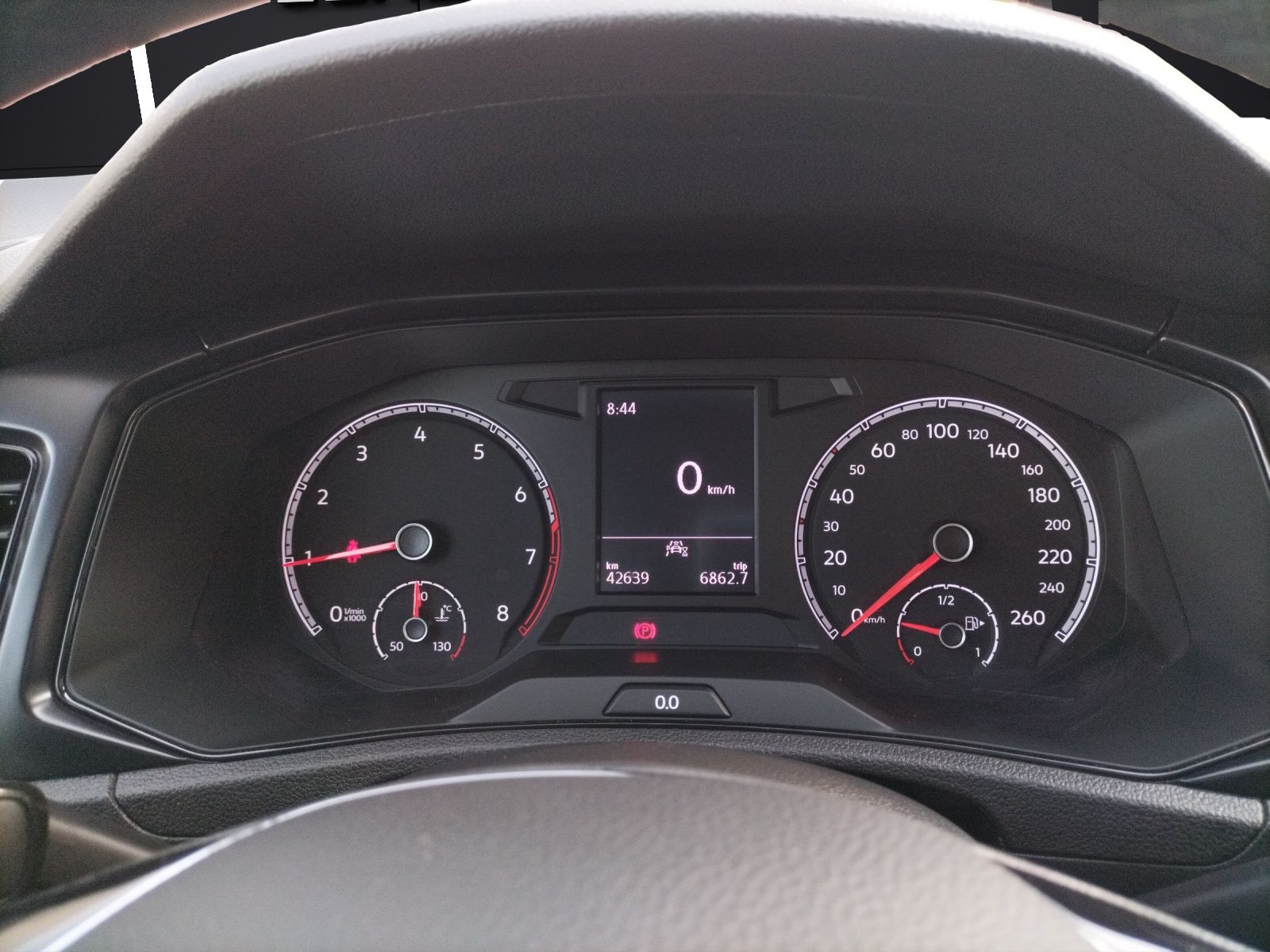 Fahrzeugabbildung Volkswagen T-Roc TSI AHK SHZ Klima WeConnect DAB+