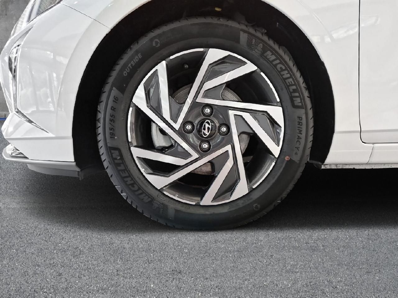 Fahrzeugabbildung Hyundai i20 Trend