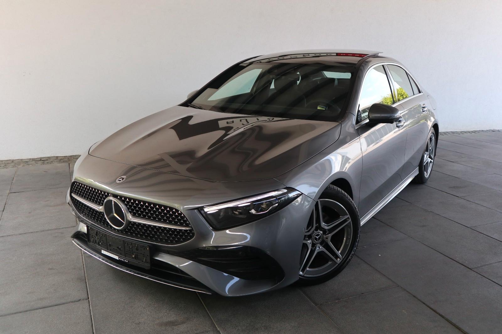 Mercedes-Benz A 180 d Limousine*AMG line*Panorama*360°*KeyLess