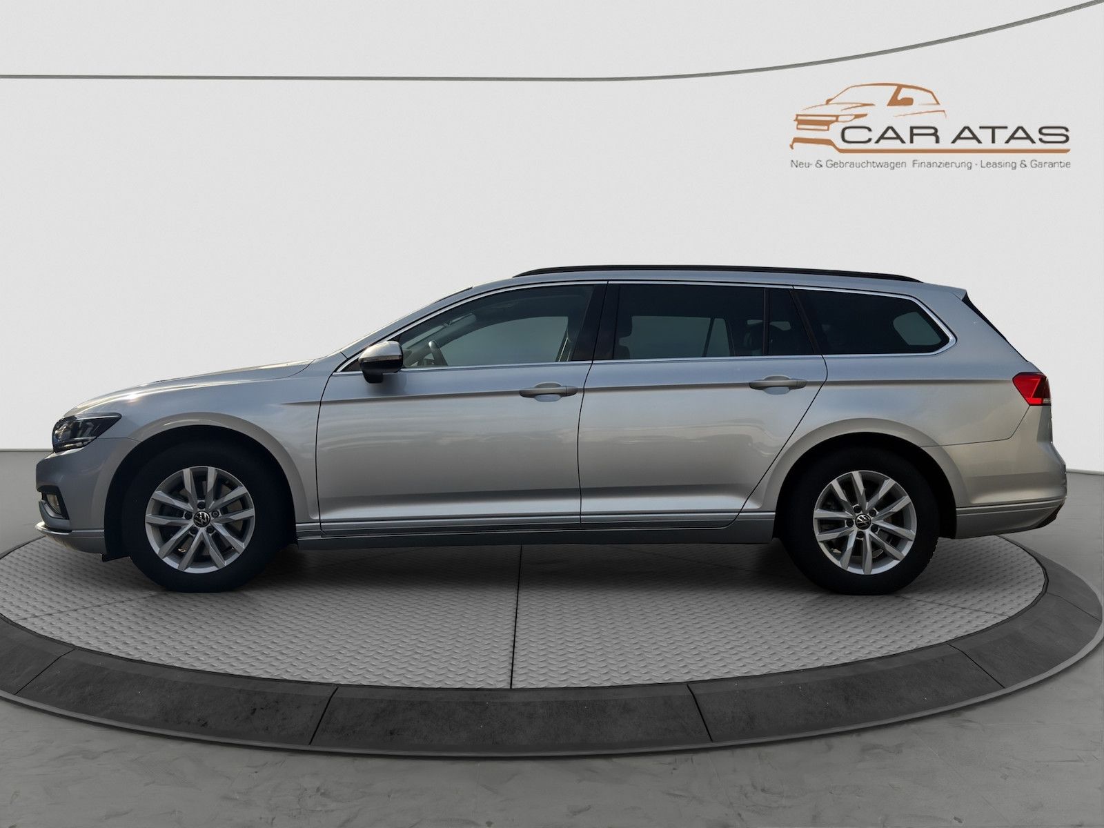 Volkswagen Passat Variant 2.0 TDI Business DSG ACC PDC foto 4