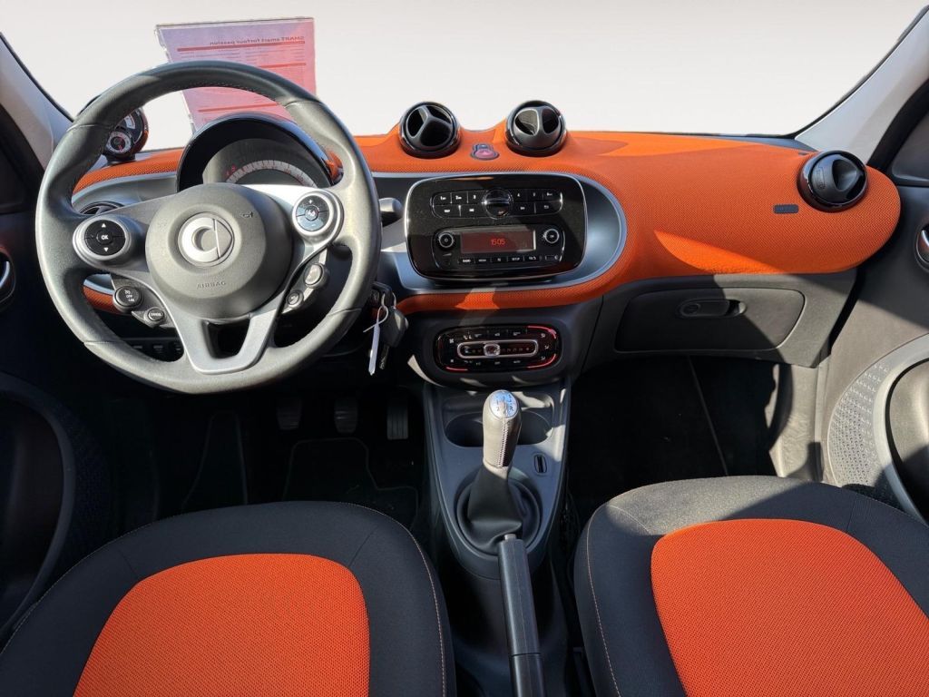 Fahrzeugabbildung Smart smart forfour passion