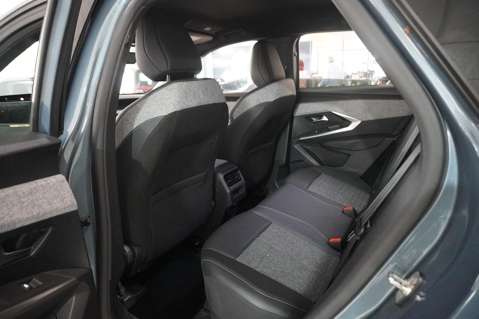 Peugeot 3008 Hybrid 145 ALLURE E-DSC NAVI/LED/360°/SPORT