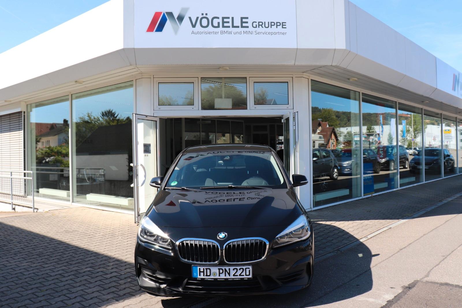 BMW 220i AT Advantage AHK NAVI MEDIA
