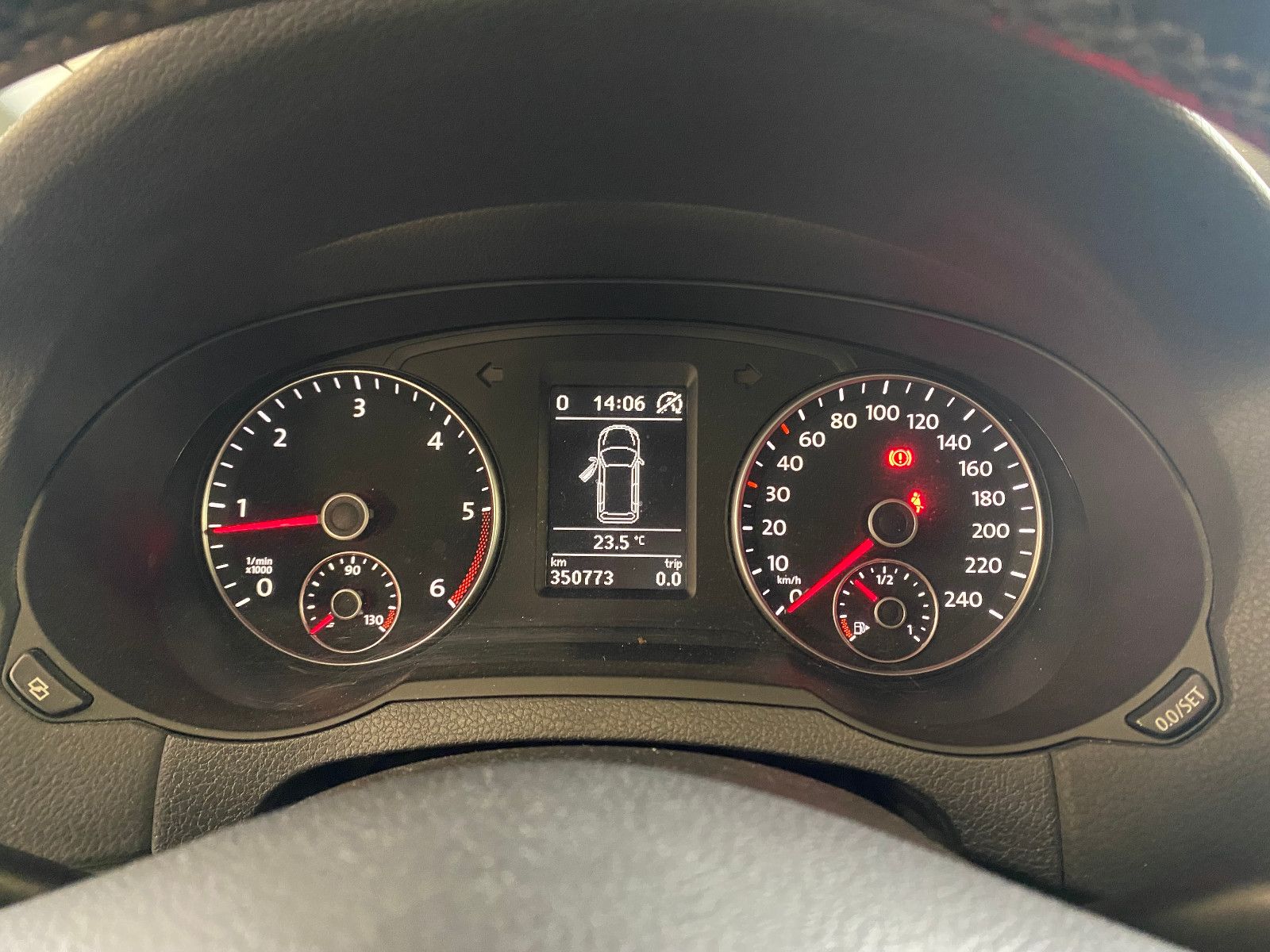 Fahrzeugabbildung Volkswagen Sharan Highline TDI DSG AHK DCC Pano Xenon Sthz