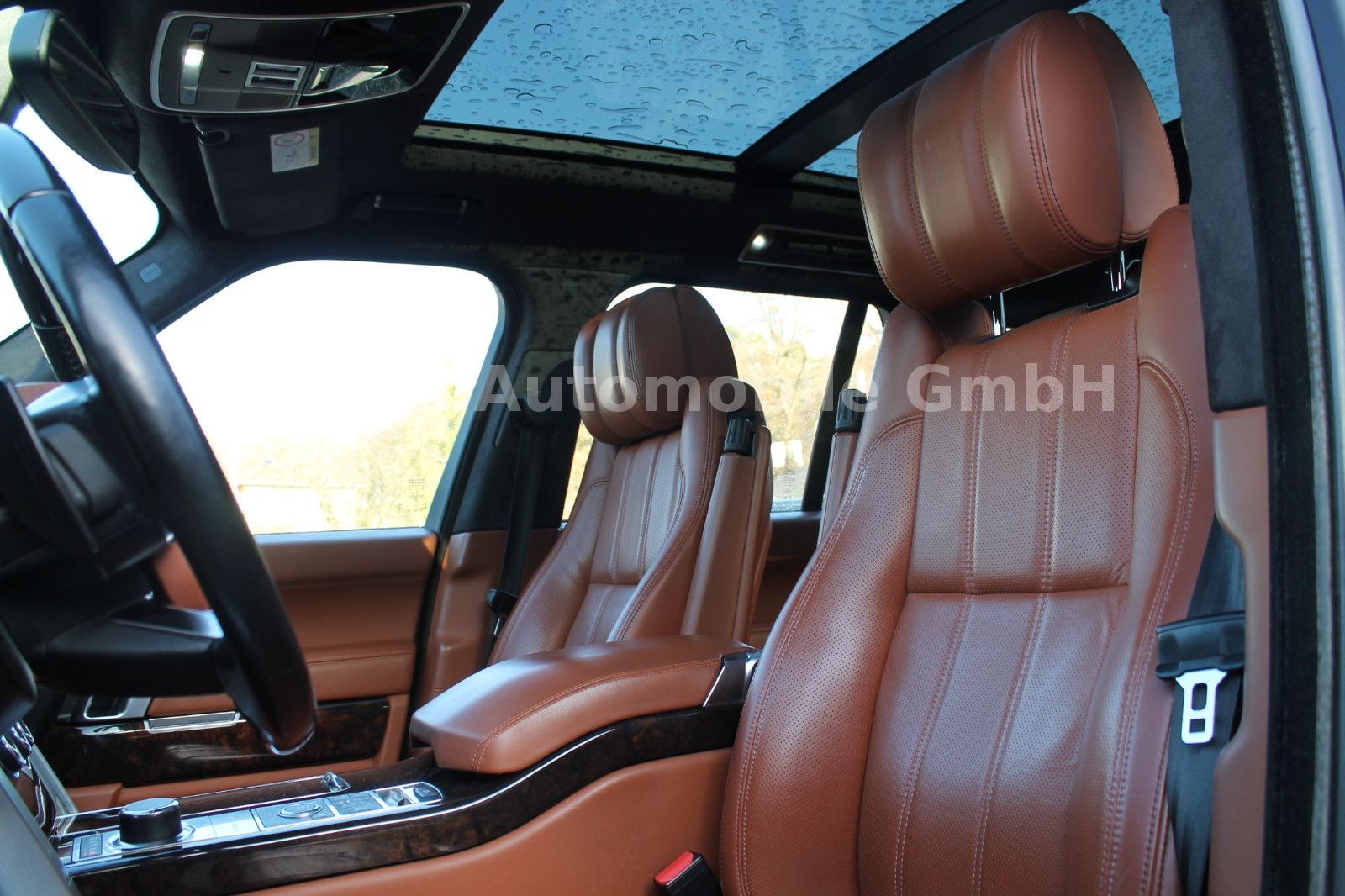 Fahrzeugabbildung Land Rover Range Rover 3,0 TDV6 mit Garantie bis 9.2026