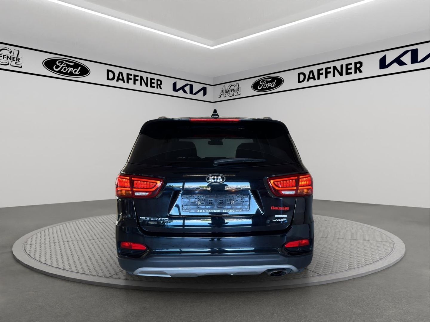 Fahrzeugabbildung Kia Sorento Platinum Edition 4WD HUD PANO 360 Kamera